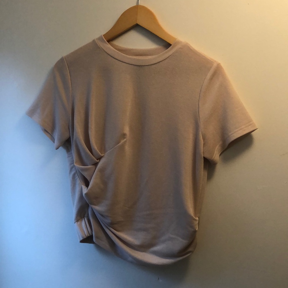 Nude short sleeve t-shirt